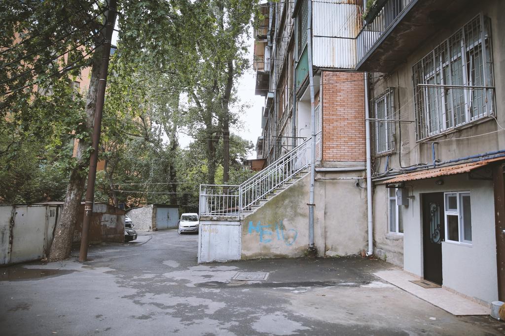 Apartment Serpoint Tbilisi ภายนอก รูปภาพ